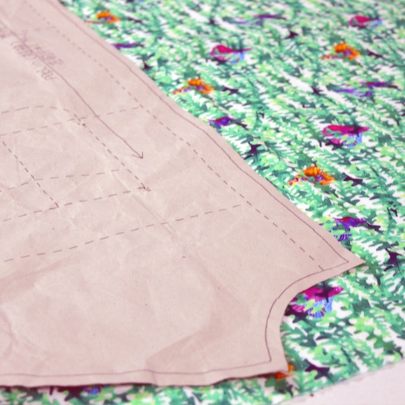 School Of Fish Printed Short Sleeve Shirt - Picture 6 of 6